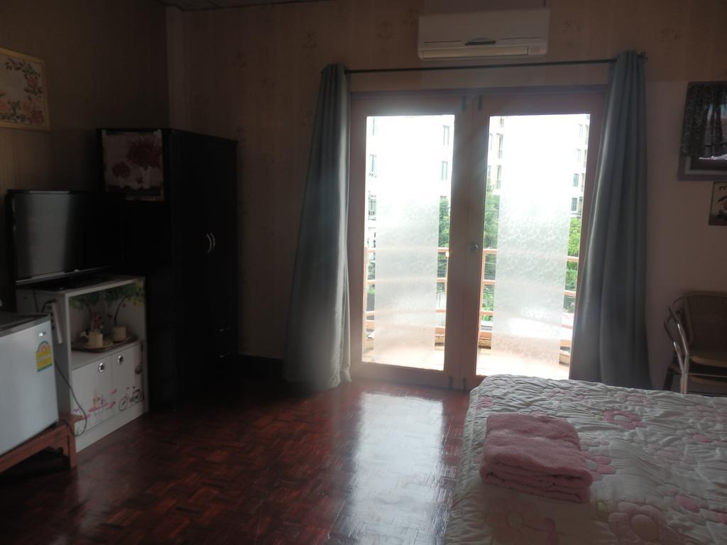 Hua Hin Tour Guesthouse Ngoại thất bức ảnh