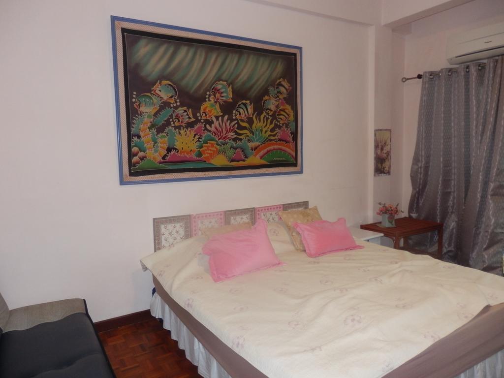 Hua Hin Tour Guesthouse Ngoại thất bức ảnh