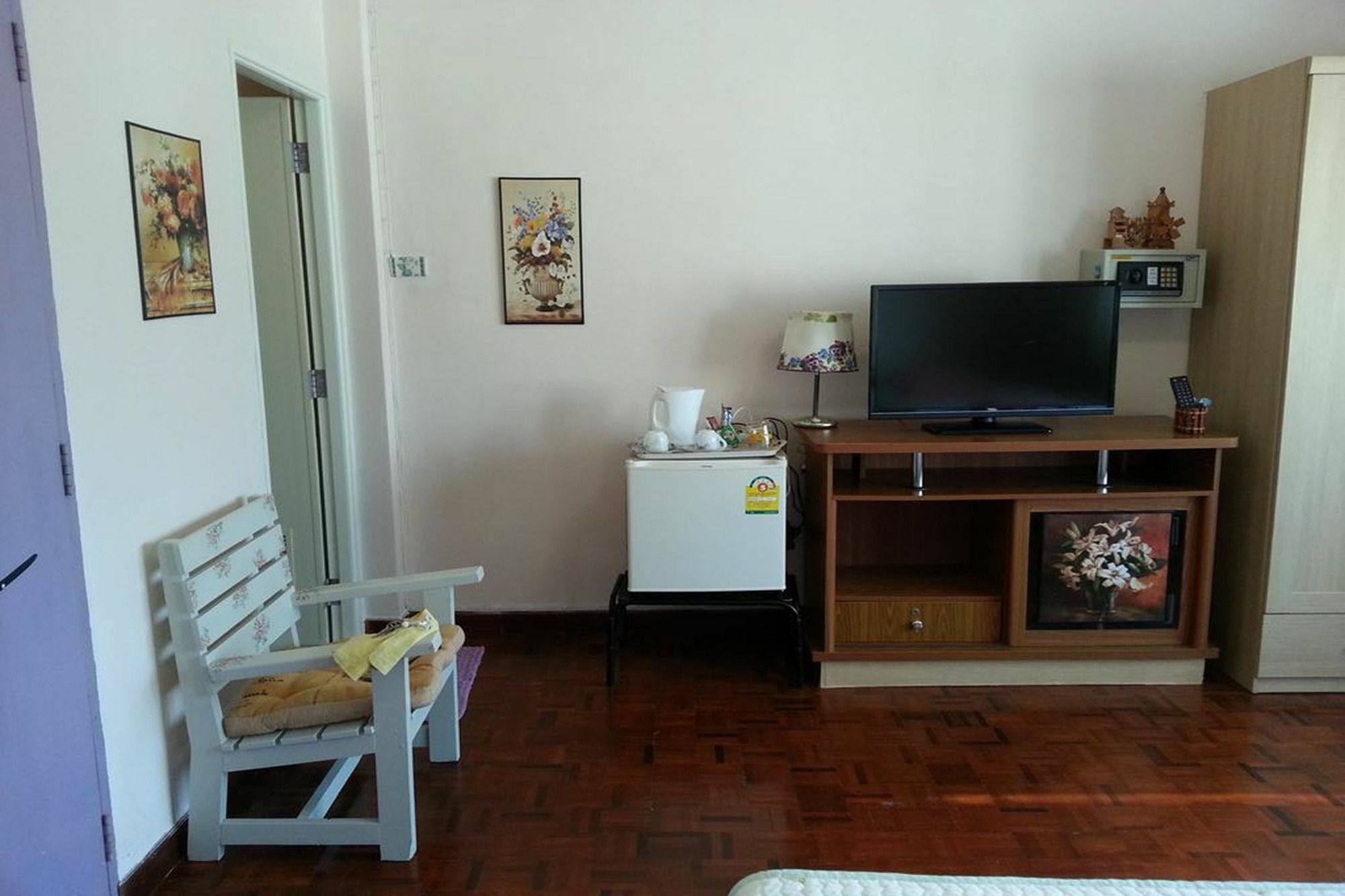 Hua Hin Tour Guesthouse Ngoại thất bức ảnh